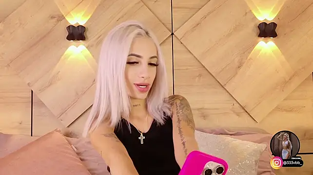 ChannelCrawford live XXX chat