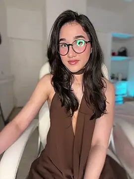 Chatroom XXX en direct de julieta_jhonss