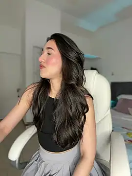 julieta_jhonss' Live XXX Chat