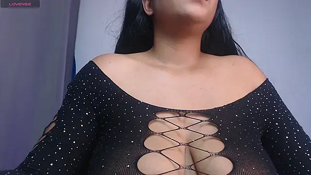 lincy_honeyy's Live XXX Chat