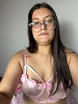 Chat +18 de Velma_star ao vivo