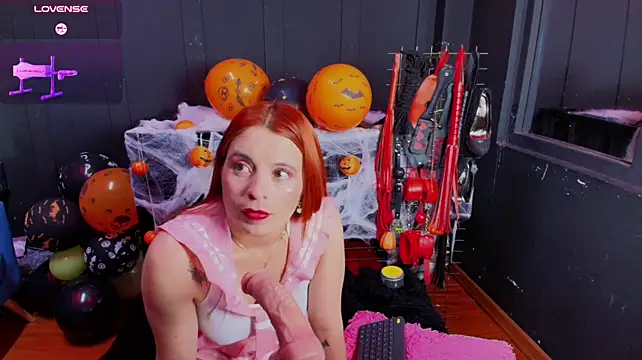 Meghan_storm's Webcam Show