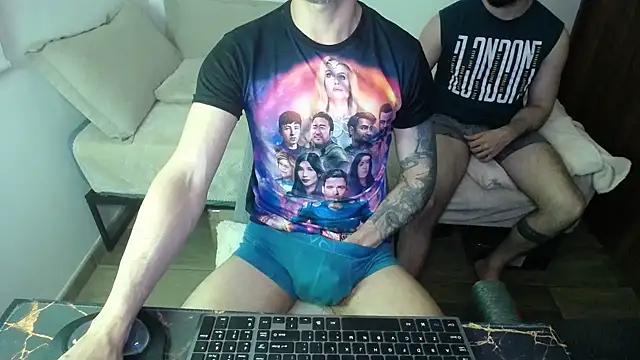 bossking017's Live XXX Chat