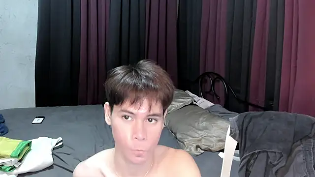 hotfreshdior Webcam-Show