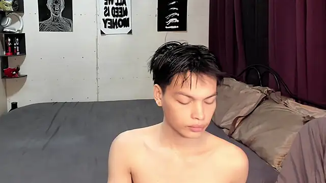 hotfreshdior Шоу с уебкамера