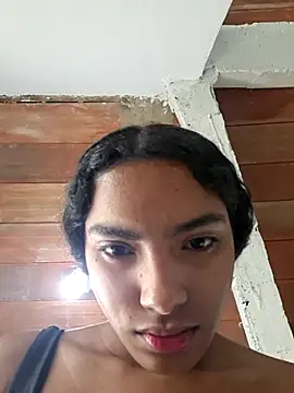 Chat XXX en directo de Cataleya_ja