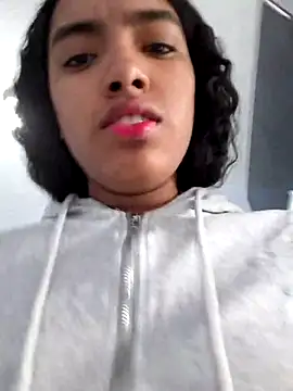 XXX chat uživo modela Cataleya_ja