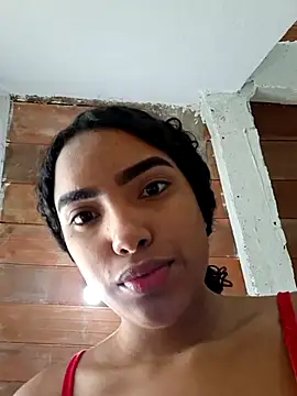 Chat XXX en directo de Cataleya_ja