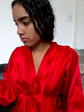 Chat XXX en directo de Cataleya_ja