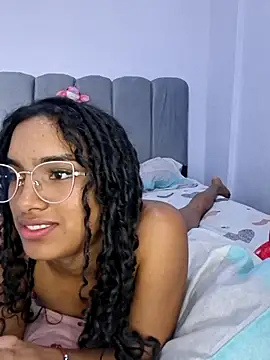Chat +18 de Cataleya_ja ao vivo
