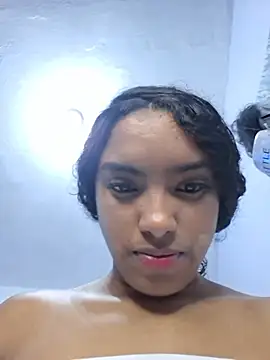 צ'אט XXX בשידור חי של Cataleya_ja