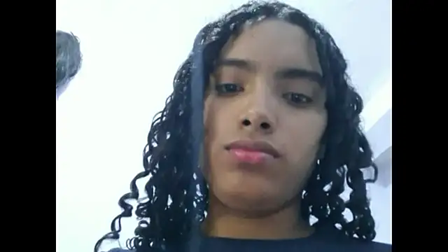 Chat XXX en directo de Cataleya_ja