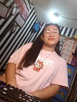 แชท XXX สดของ behappy4me
