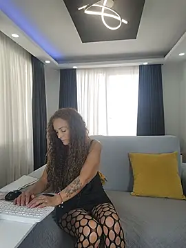 evasweett__ élő XXX-chatje