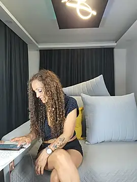 evasweett__'s Live XXX Chat