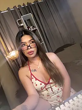 Nyxie_luxx 웹캠 쇼