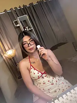 Вебкам-шоу Nyxie_luxx