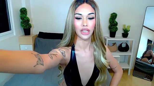 عرض كام HorsecockMadison