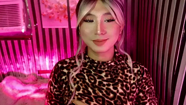 HoresCOCKLUCYn Webbikameraesitys