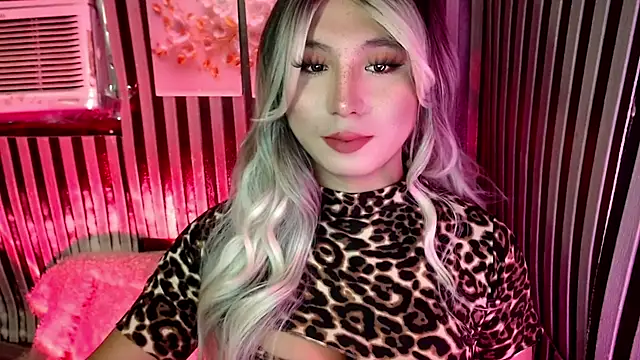 Pertunjukan Kamera Web HoresCOCKLUCY