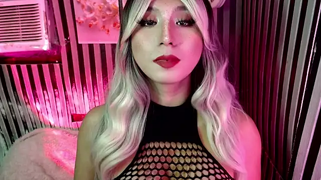 Show modela HoresCOCKLUCY na web-kameri