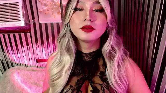 HoresCOCKLUCY 网络视讯表演