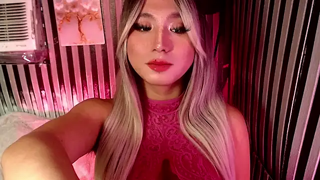 HoresCOCKLUCY Show in webcam