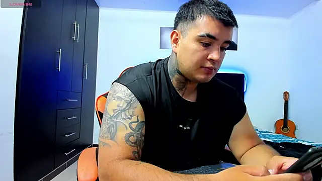 thiago__cp01n Webbikameraesitys