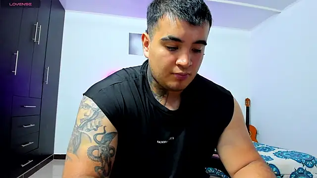 thiago__cp01 – webcam-show