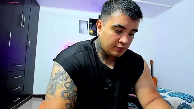 Show de webcam de thiago__cp01
