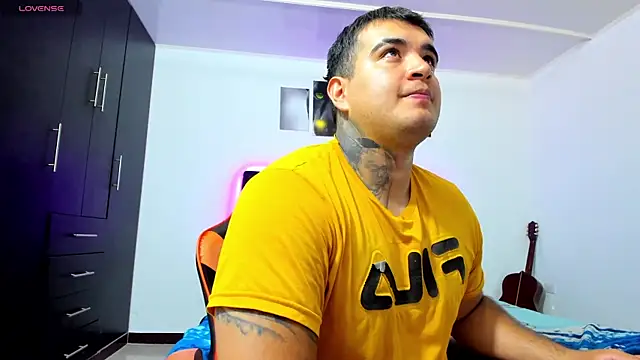 thiago__cp01 – webcam-show