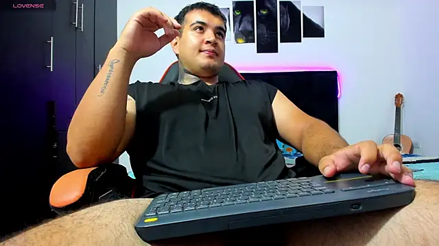 thiago__cp01 Шоу с уебкамера