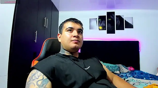 thiago__cp01's Webcam Show