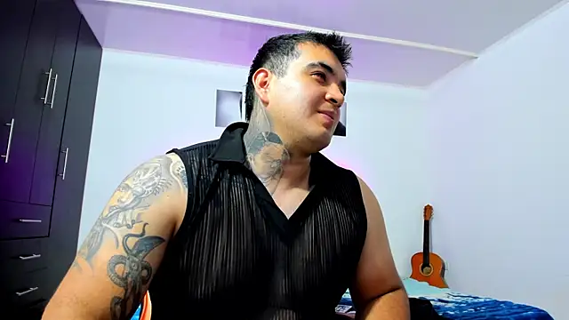 Pokazy przed kamerką – thiago__cp01