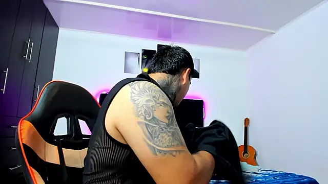 Show de thiago__cp01 na webcam