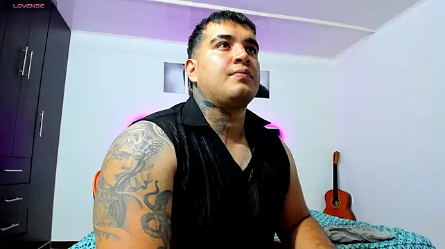 thiago__cp01's Webcam Show