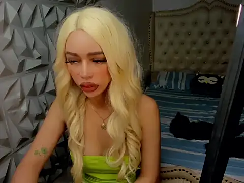 janecomander's Webcam Show