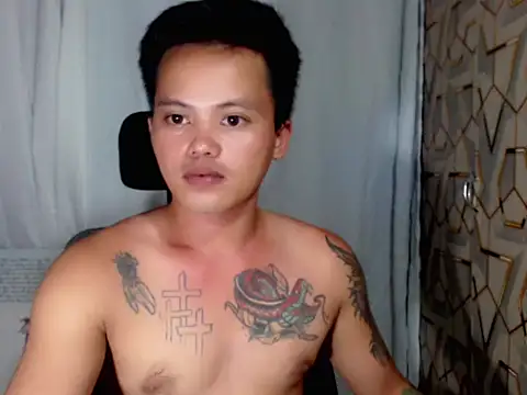 urhot_fucker999 웹캠 쇼