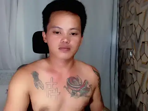 urhot_fucker999 网络视讯表演