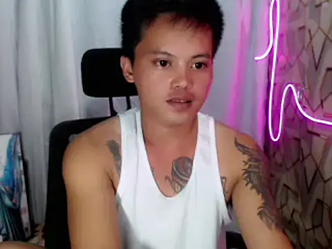 Show modela urhot_fucker999 na web-kameri