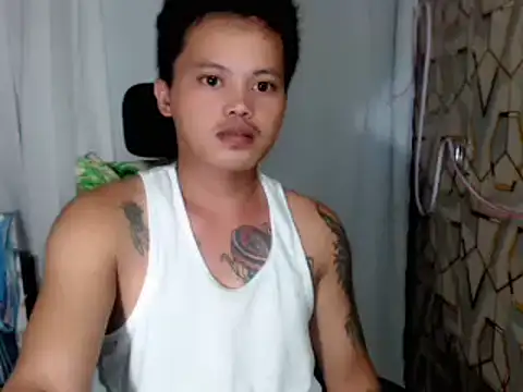 urhot_fucker999 网络视讯表演