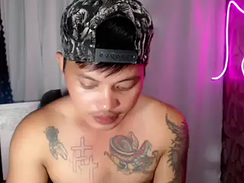 urhot_fucker999 网络视讯表演