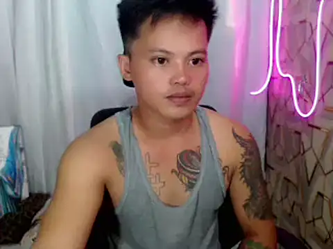 urhot_fucker999 Show in webcam