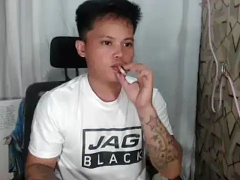 urhot_fucker999 웹캠 쇼