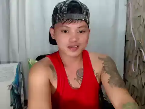 Show modela urhot_fucker999 na web-kameri