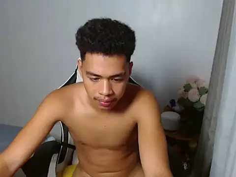 curlyasian_njxx Pertunjukan Webcam