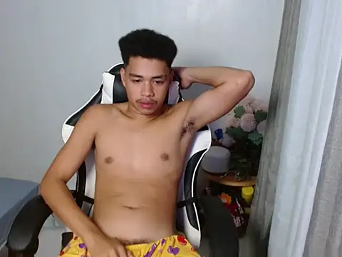 curlyasian_njxx Pertunjukan Webcam