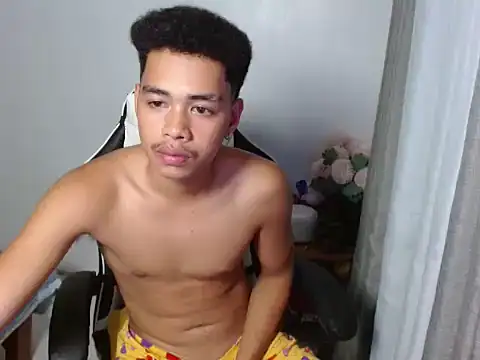 عرض كام curlyasian_njxx