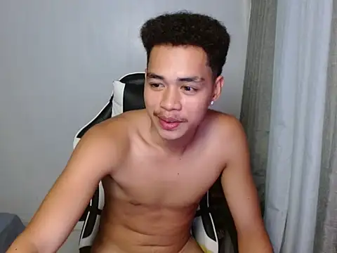 curlyasian_njxx Pertunjukan Webcam