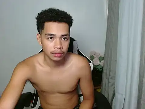 curlyasian_njxx's Live XXX Chat